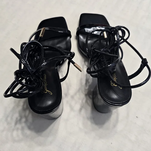 Genshuo Black Strappy Women's Heels - Picture 9 of 16
